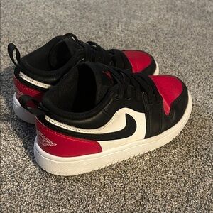 Nike Air Jordan Retro 1 Low Alt. Size 12C.